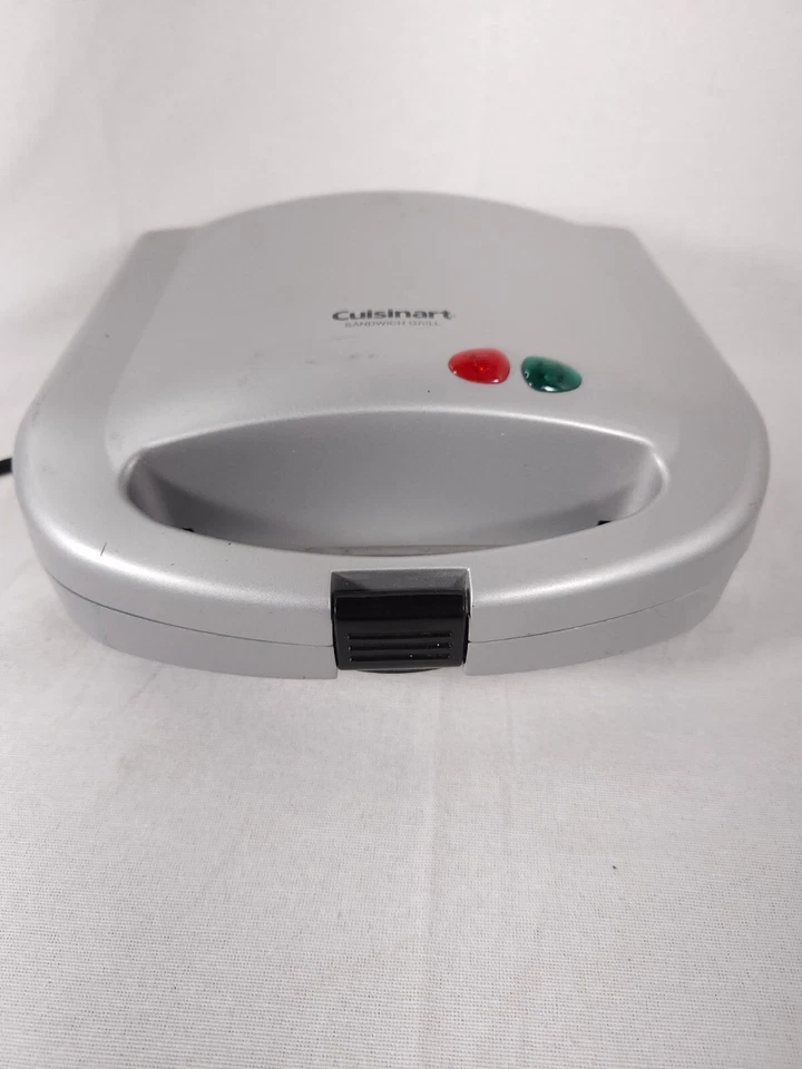 Parrilla Sandwichera Cuisinart Plateada Modelo WM-SW2 Probada con instrucciones Foto 3 de 4