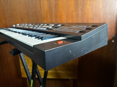 Casio CZ-3000 61-Key Digital Phase Distortion Synthesizer w