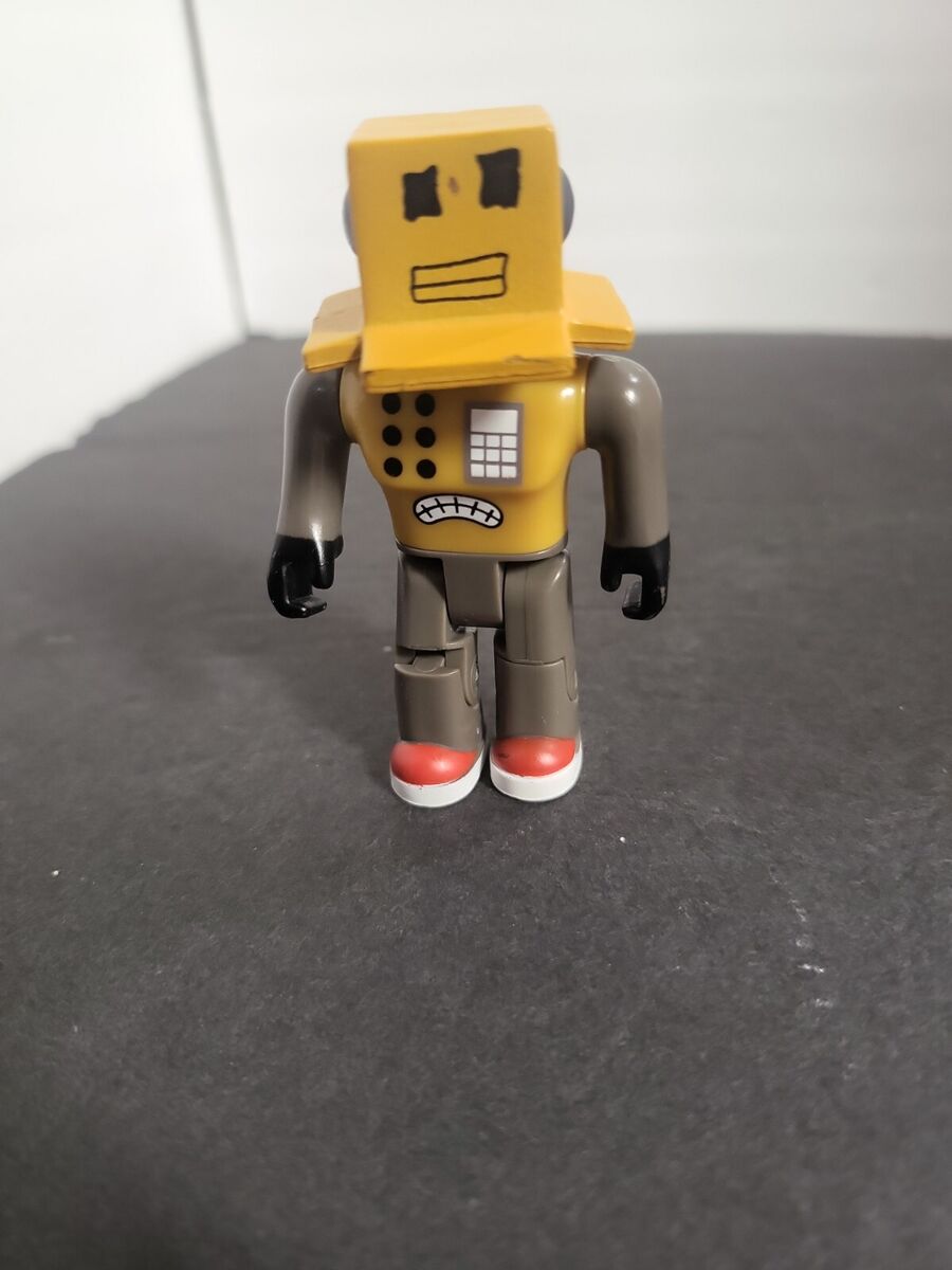 Roblox Series 1 Classics 12 figure pack - includes: builderman