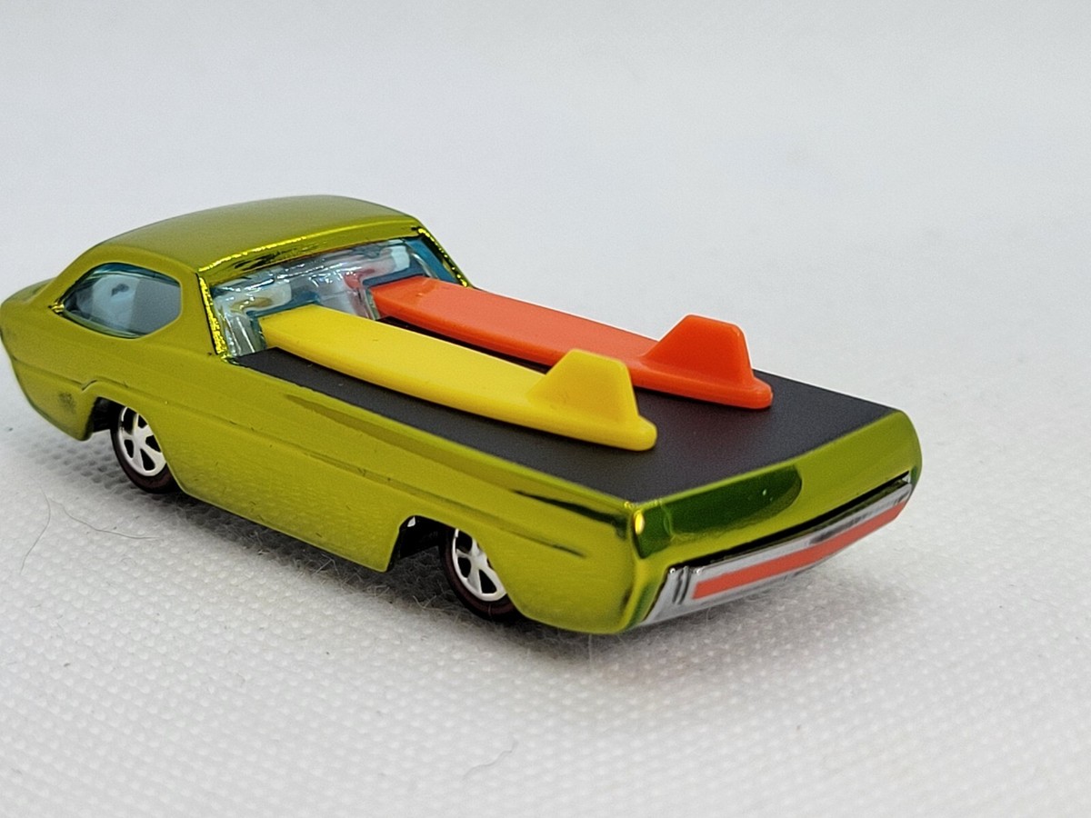 Hot Wheels Original 16 Display Set RLC Dodge Deora 50th