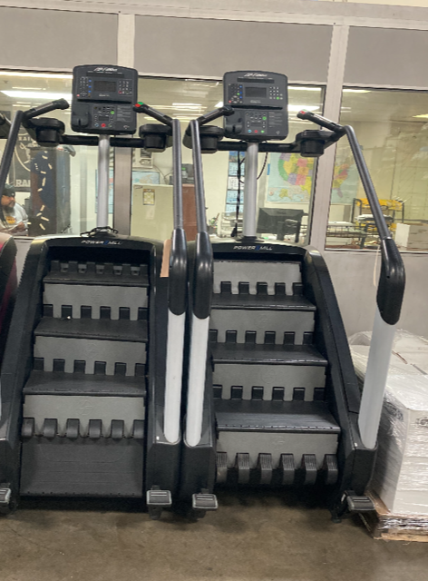 Fitness Powermill Climber Lifetime Stairmaster Gym Steppers