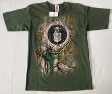 United States Air Force Realtree Green Camouflage Bayside T-Shirt Men Medium NWT