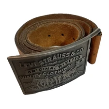 Vintage Levi's Style 1267-3 Hand Stained Cowhide Belt Big Logo Buckle Sz 34 USA