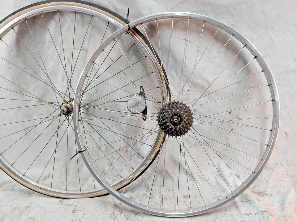 Sunshine/Shimano 27" Road Bike Wheel Set Freewheel OLW126/100 630ISO QR 36S Cafe - Image 2 of 4