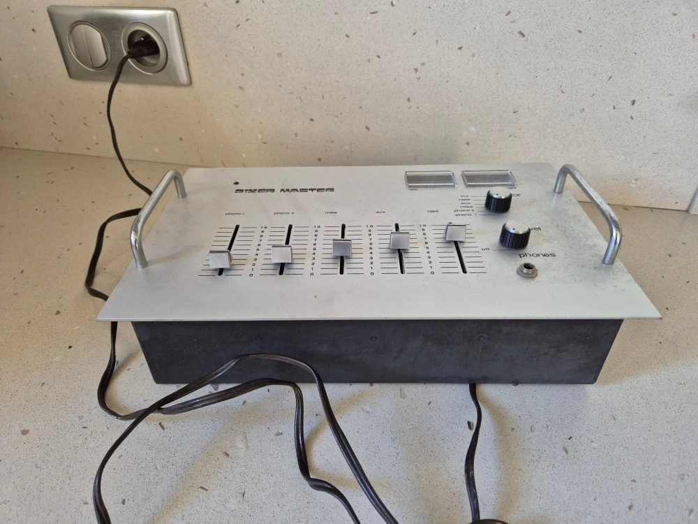 Table De Mixage VIVANCO MX 740 Analogique 5 Canaux - Vintage 70s (pour Pièces)