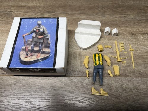 Verlinden Super Scale 120mm No. 785 Crossbower CA. 1380 Figure