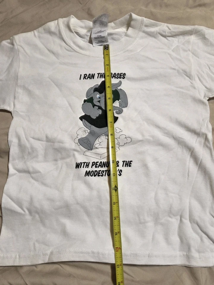 Camiseta Vintage Modesto A's Mascote de Amendoim Juventude Pequena Nova Pequena Milb Atletismo - Imagem 4 de 4