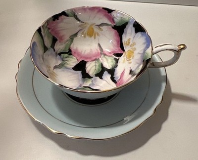 Vintage Paragon Double Warrant Primrose Cup & Saucer - England - Era 1939 - 1949