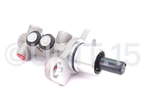 Cilindro principale freno idraulico Porsche 911 996 e Boxster (97-05)   - Foto 1 di 3