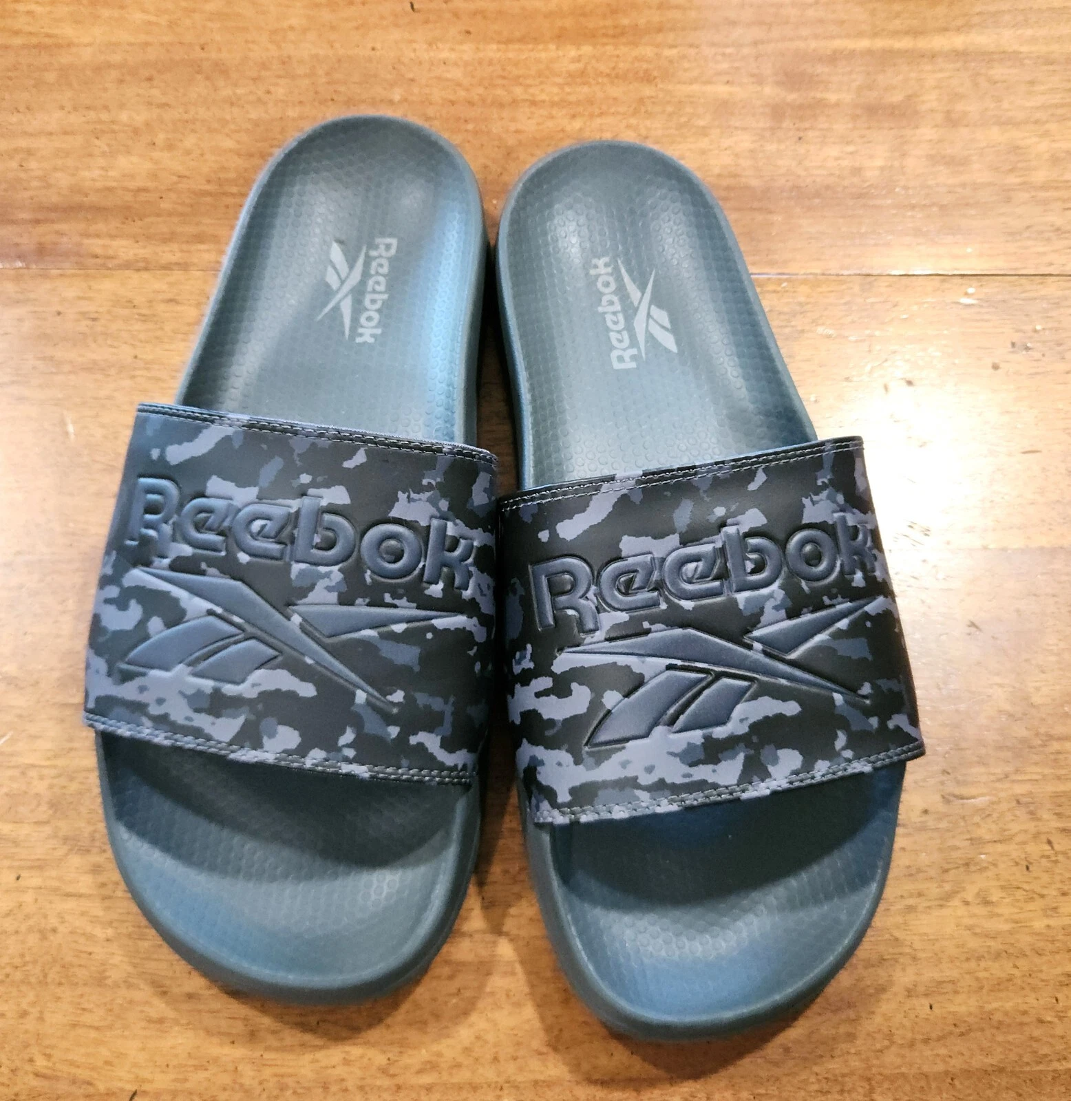 Sandali uomo Reebok Classic Slides grigio mimetico taglia 9