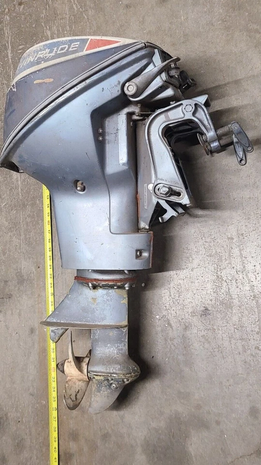 Vintage Evinrude Outboard 9522C, 9-1/2 H.P. Motor - Image 3 of 4