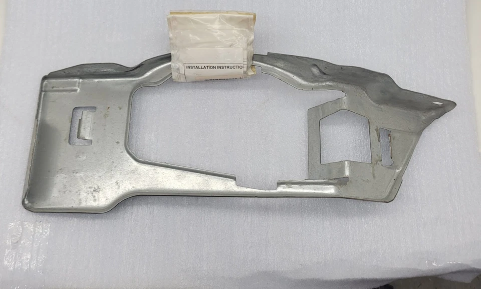 Soporte de montaje de faros NOS OEM lado del pasajero derecho derecho derecho para 97-03 Grand Prix Foto 2 de 4