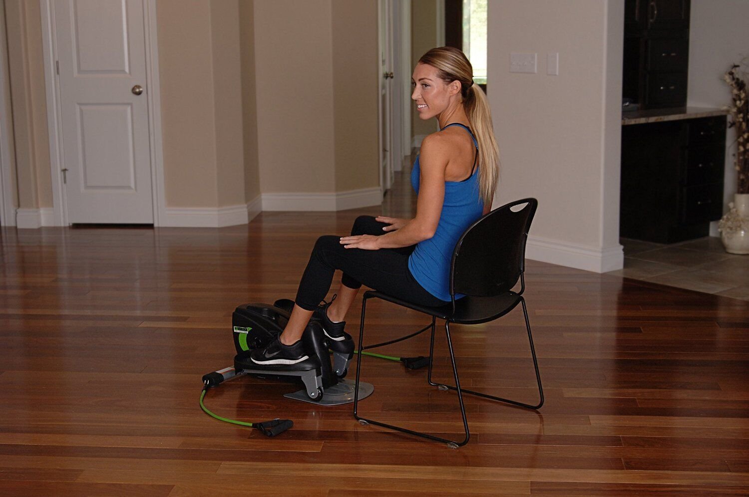 Stamina InMotion -COMPACT ELLIPTICAL- trainer mini cardio exercise strider bike