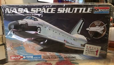 SPACE SHUTTLE 1MODEL KIT /200 SNAPTITE #1110 MONOGRAM 1995 