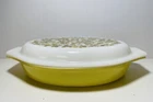 Pyrex Olive Split Divided Casserole Dish With Lid 1.5 Qt Yellow 945c 35 36