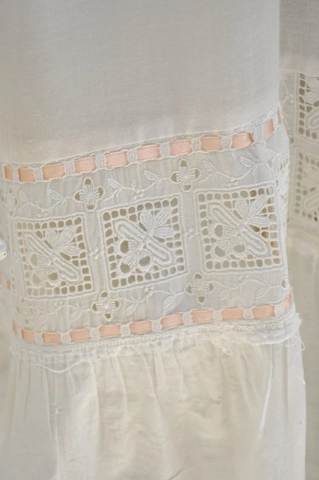 Antiguo Vestido de Té Eduardiano Blanco Algodón Años 1900 De Colección con Encaje Boho Romántico XS/S Foto 4 de 4