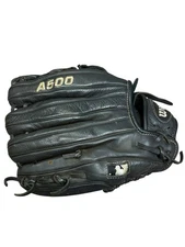 Wilson A500 Youth Baseball Glove Right Hand Throw 11" A0500BB11XX
