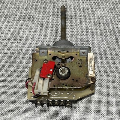 OEM Controls MS4 Single Axis Joystick Controller Multi-Detent OEM  E-MS4M28 Used