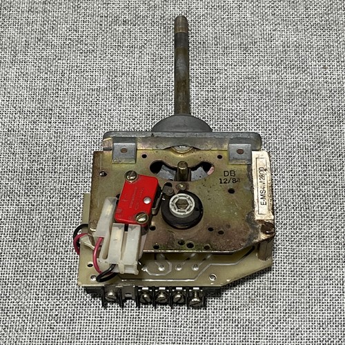 OEM Controls MS4 Single Axis Joystick Controller Multi-Detent OEM E-MS4M28 Used