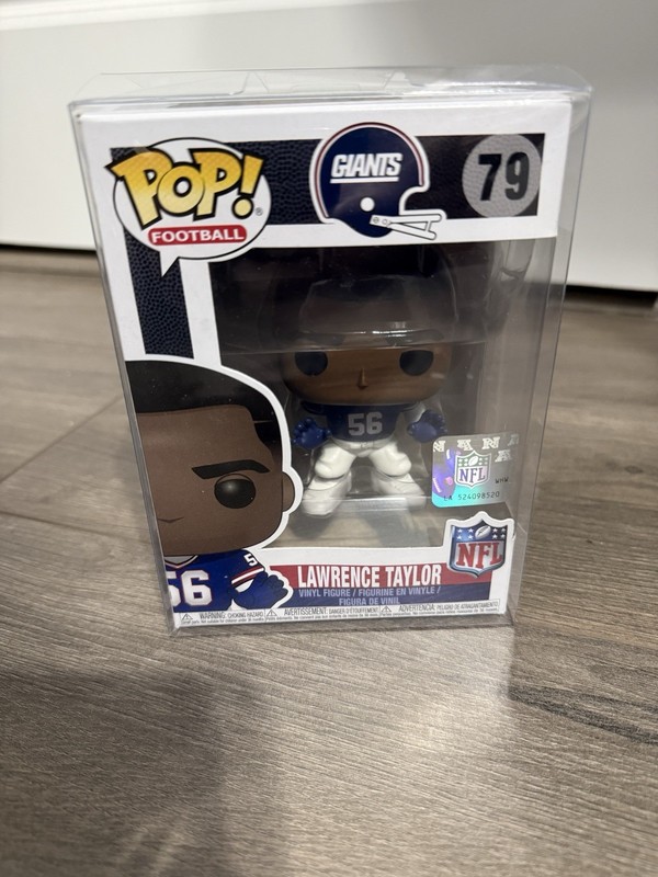 Funko POP! Lawrence Taylor New York Giants #79 with Protector Case