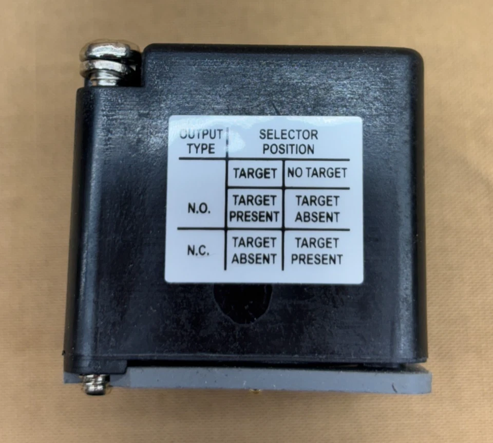 Eaton E51DT1 Sensor de Proximidad Inductivo Interruptor de Límite de Cabeza Repuesto Foto 3 de 4