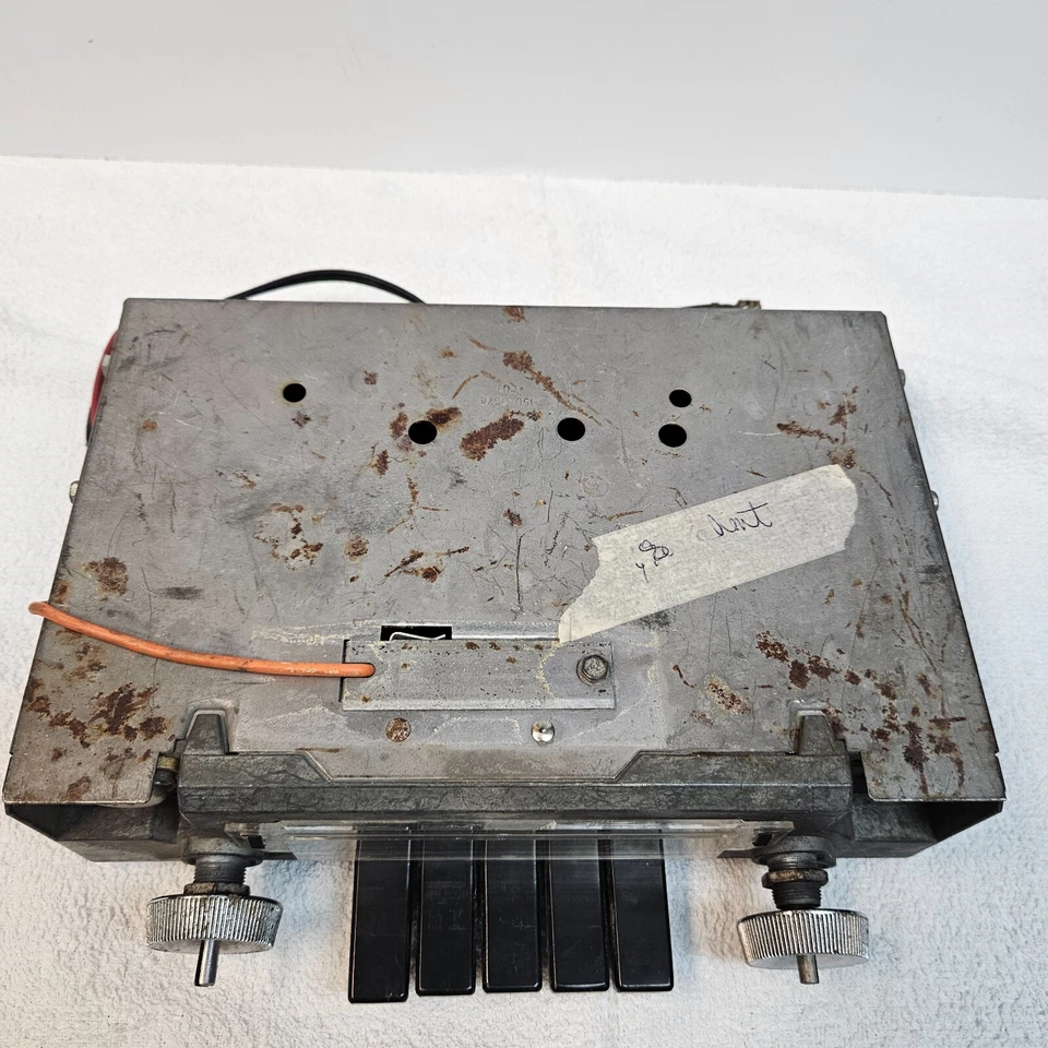 Mopar Model 236 AM Radio w/ Mounting Bracket 1967 1968 Plymouth Barracuda A-Body - Image 2 of 4