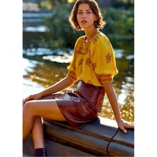 ANTHROPOLOGIE Maeve Cargo Mini Skirt Faux PatentLeather Wine Pockets Size 2