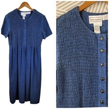 Vintage Denim Dress Size 10 blue jean Grunge alt Modest Medium Wash Shirred
