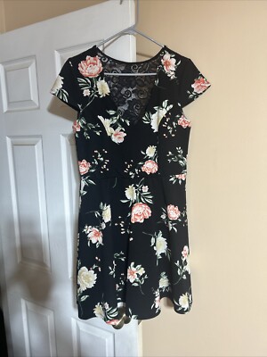 Three Pink Hearts Women s Dress Size XL Floral Print Black Dress