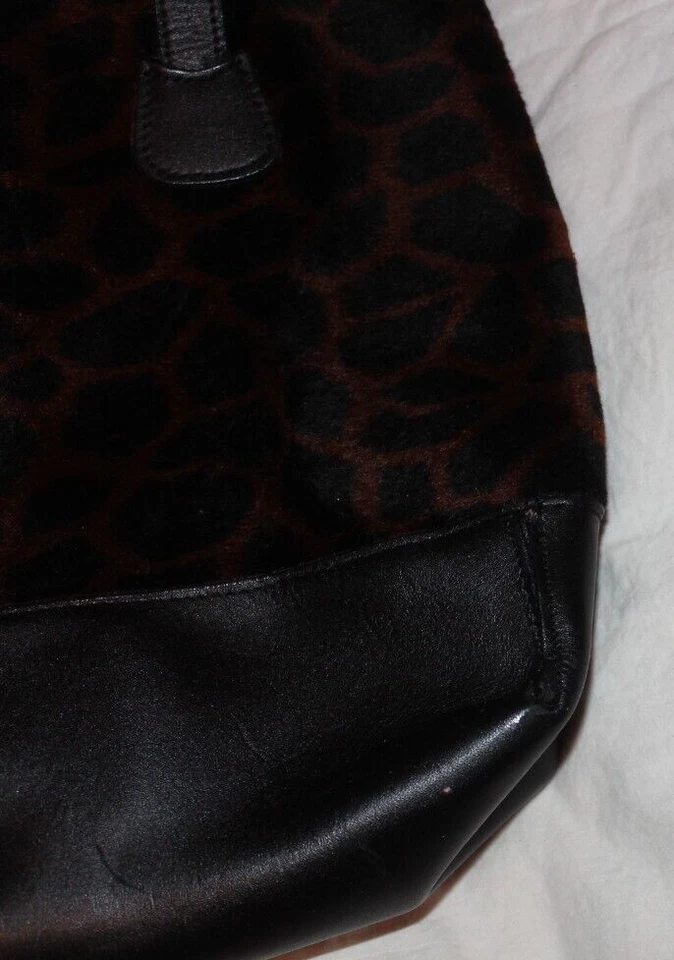BOLSO DE MANO MAXX NEW YORK - ESTAMPADO LEOPARDO - 15X10 Foto 2 de 2