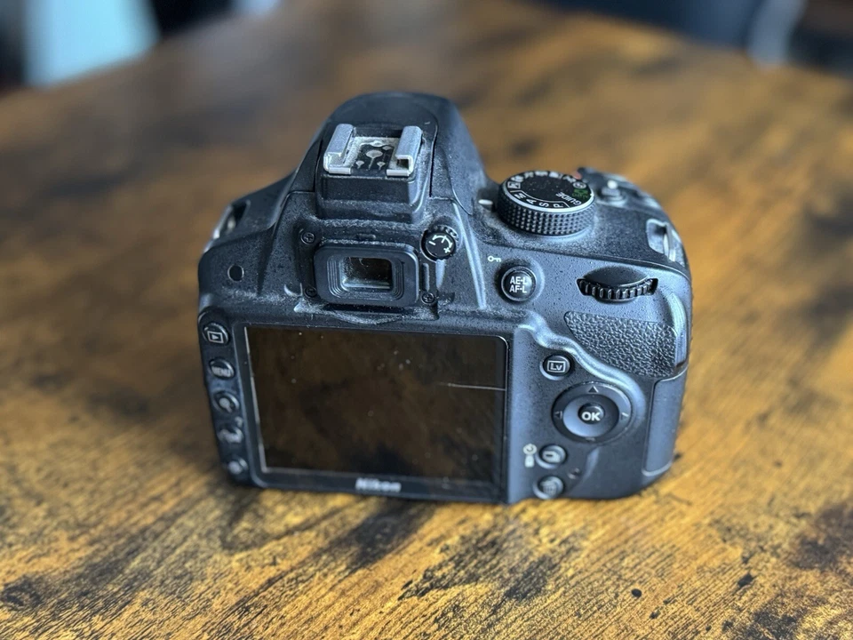 Nikon D3200, photo 4 of 5