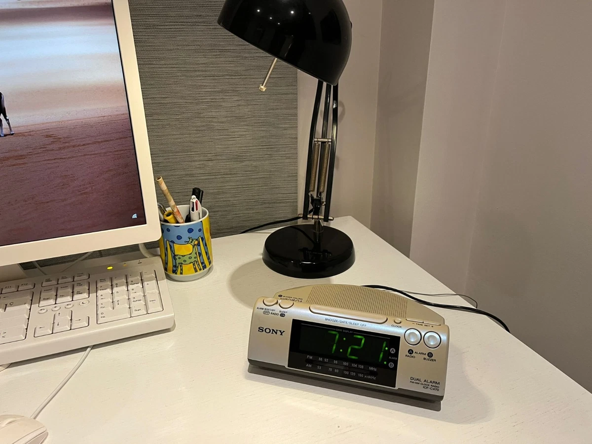 Radio despertador Sony ICF-C470