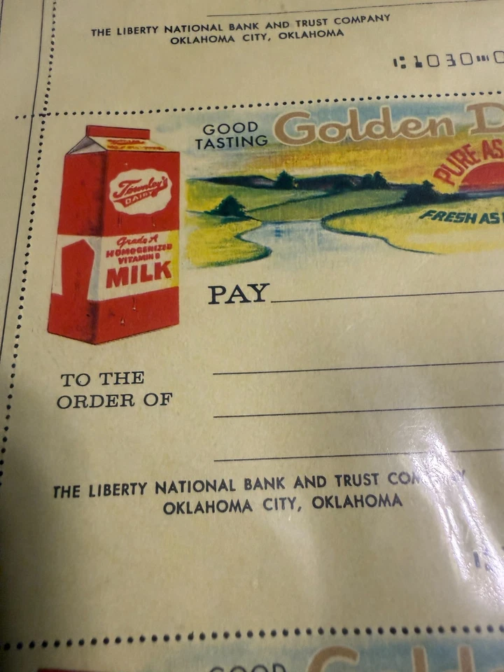 TOWNLEY'S DAIRY Golden Dew checks total of 3 unused Really nice and pretty - Image 3 of 4