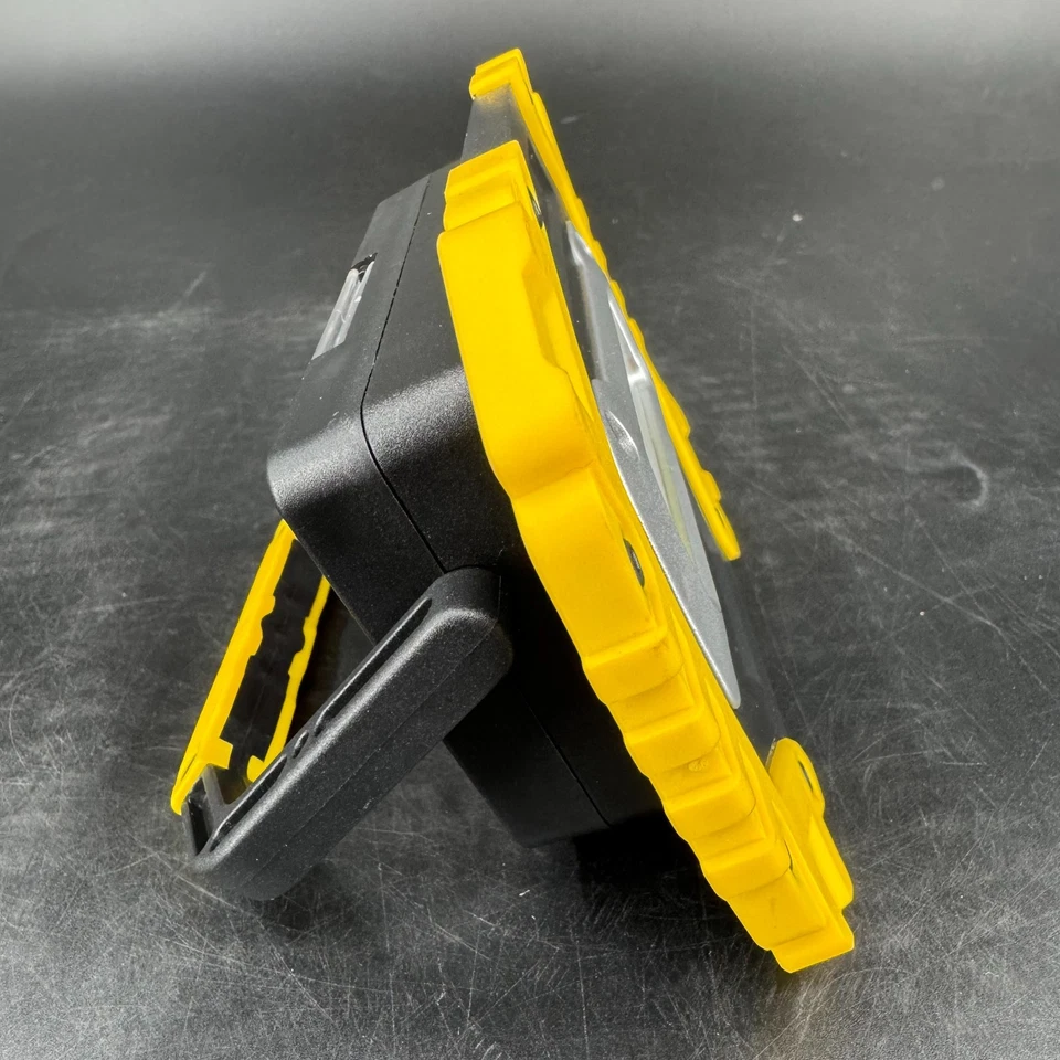 NEW Portable LED Work Light Flood Lights Job Site Lighting Super Bright MG016W - Image 4 of 4