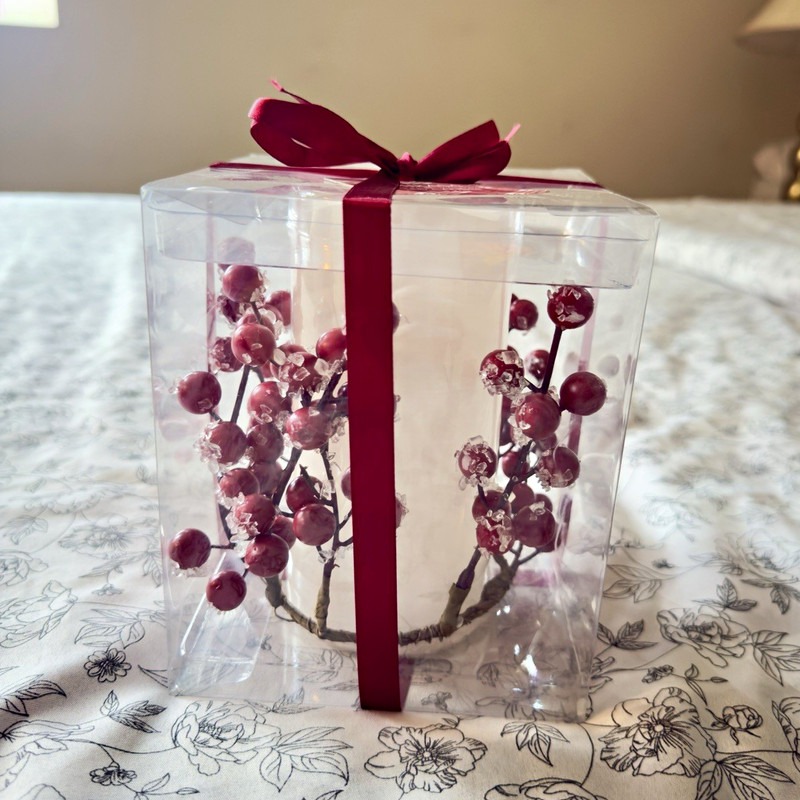 Mikasa LED Real Wax Candle, White/Red Christmas Berry Ring & Ribbon, Battery
