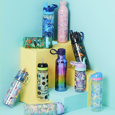 NEW SMIGGLE Drinks Water Bottle BOYS GIRLS GAMING FOOTBALL SPRAY