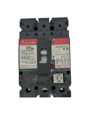 Gabinete con Interruptor Automático 3 Polos 30 A. a Sobreponer Gabinete con Interruptor Automático 3 Polos 30 A. a Sobreponer