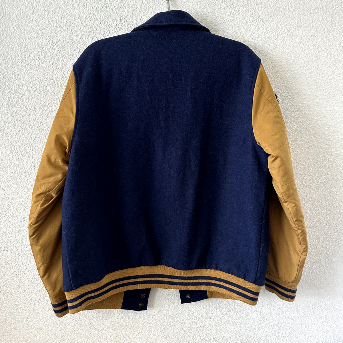 ☆レア　希少　ディズニー　バーシティジャケット☆M☆海外　アメリカ ☆レア 希少 ディズニー バーシティジャケット☆M☆海外 アメリカ