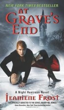 At Grave's End: A Night Huntress Novel,Jeaniene Frost