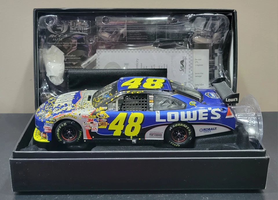 Raro 1/24 RCCA Elite 2009 Jimmie Johnson #48 Lowe's Sprint Cup Champion NASCAR Foto 2 de 4
