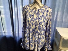 Nine West Abstract Design Pleated, Long Sleeve Ruffle Roundneck Pullover Shirt L