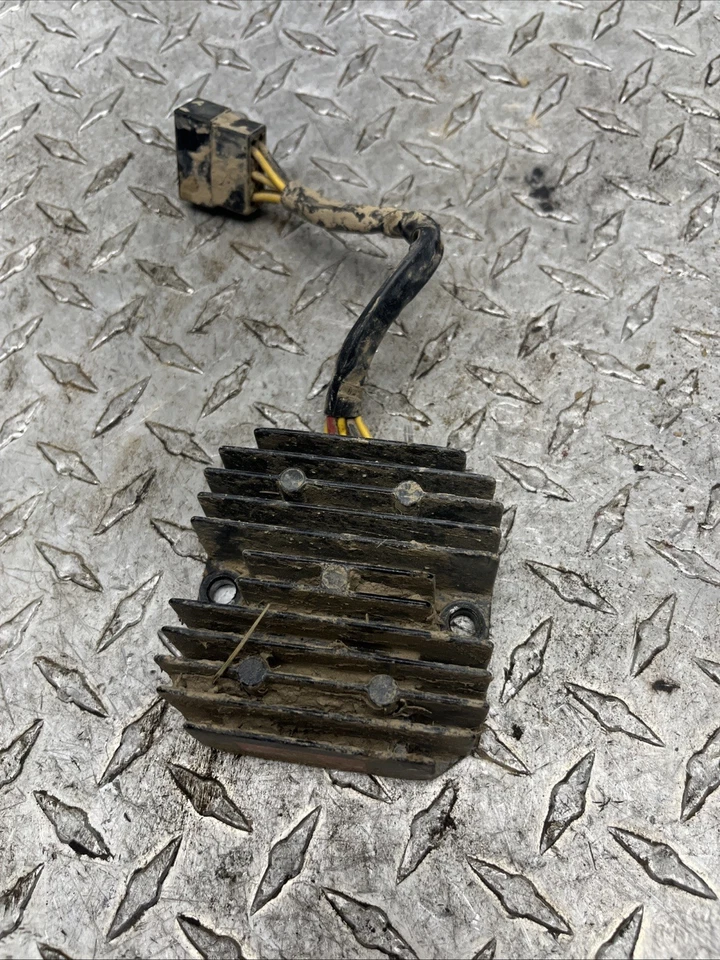 Regulador de voltaje Polaris Outlaw Sportsman 110 RZR 170 EFI 0455032 Foto 2 de 3