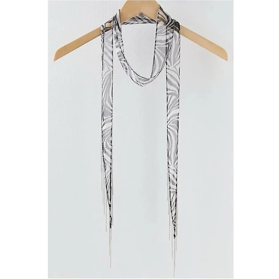 Free People Chan Lu 数字沙漠条纹紧身围巾蛋壳波西米亚垃圾 — 第 3/4 张图片