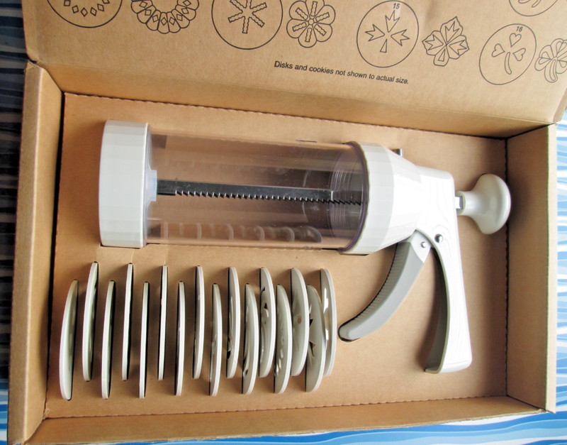 Pampered Chef 2000 White Cookie Press #1Y001525-9/00 in Box 16 discs NEVER USED