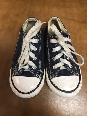 converse junior size 9