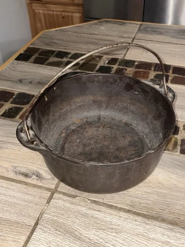 Griswold Cast Iron #8 Tite-Top Dutch Oven 1278 Pat 1333917 U.S.A,  NO Lid