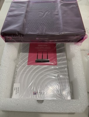 Check Point 1550 V-80 Security Appliance Firewall New Open Box All Accessories