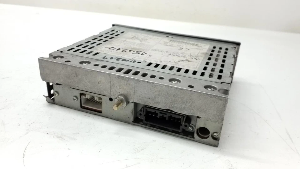 Mitsubishi CARISMA 1999-2005 Radio Autoradio MZ311990 - Bild 3 von 4