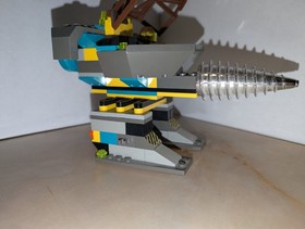 LEGO Rock Raiders: The Granite Grinder (4940)