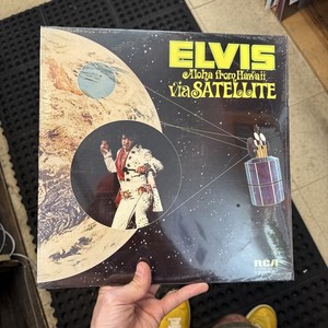 Elvis Aloha from Hawaii Vinyl | eBay